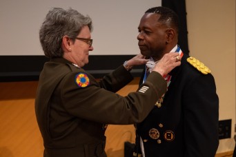 Army Reserve ambassador receives Presidential Lifetime Achievement Award