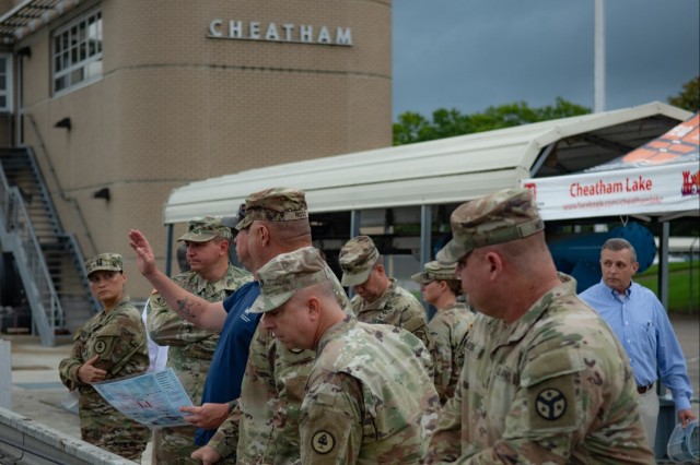 Nashville District hosts Adjutant General for Tennessee at Cheatham Dam