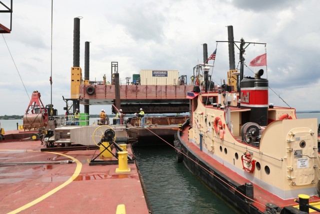 U.S. Army Corps of Engineers removes WWII era gates hidden in St. Marys River