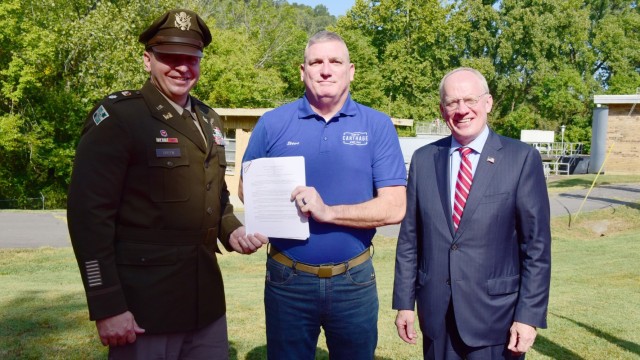 Agreement kicks off streambank project at Carthage wastewater treatment plant