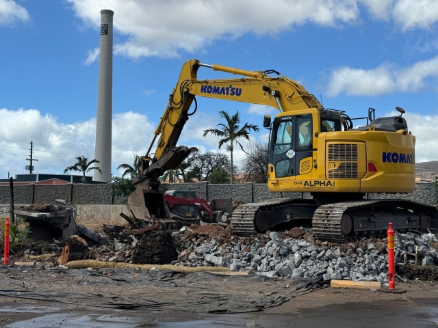 USACE clears rubble from last apartment building in Lahaina