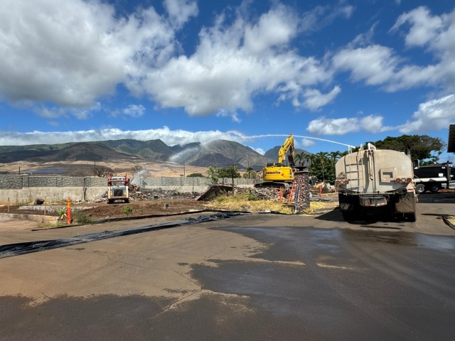 USACE clears rubble from last apartment building in Lahaina