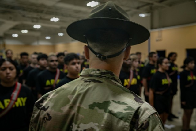 Army Recruits assigned to the New Jersey National Guard’s Recruit Sustainment Program, Recruiting and Retention Battalion, New Jersey Army National Guard, conduct a drill weekend at the National Guard Training Center in Sea Girt, N.J., on July 14, 2024. 

The Army has begun basic cognitive tests of new recruits as part of a new effort to help reduce brain health risks known as the Force Health Protection Information Campaign.

The Recruit Sustainment Program is designed to introduce new Guard recruits to the fundamentals of the U.S. Army before they leave for Initial Entry Training or Basic Combat Training.  
