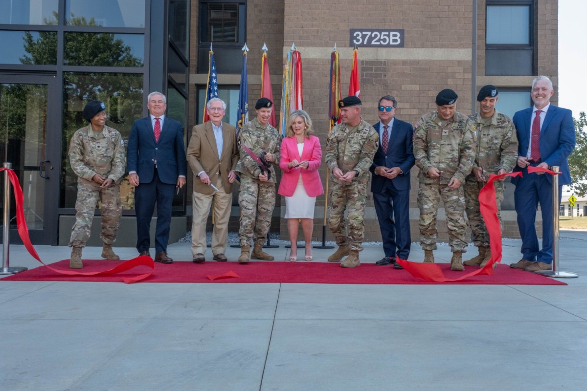 Fort Campbell opens doors to new barracks | Article | The United States ...