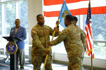 INSCOM HHC welcomes new first sergeant