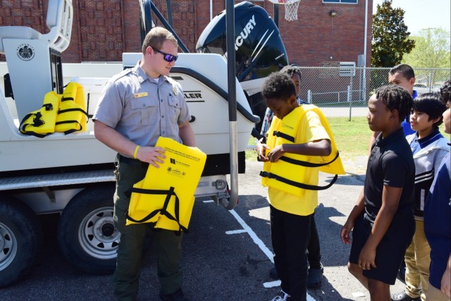 Employees highlight careers at Antioch Middle School STEAM event