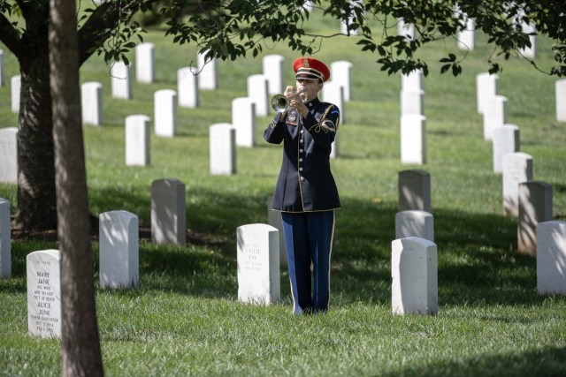Memorial service with full military honors conducted for Chaplain (1st Lt.) George Fox at Arlington