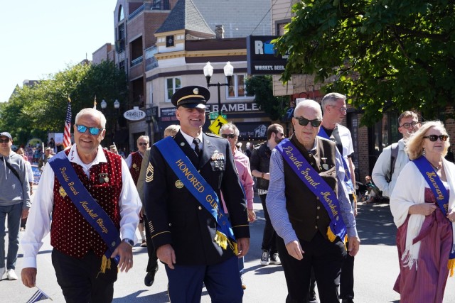 Chicago’s 2024 Steuben Parade welcomes Army Reserve Soldier as honored guest