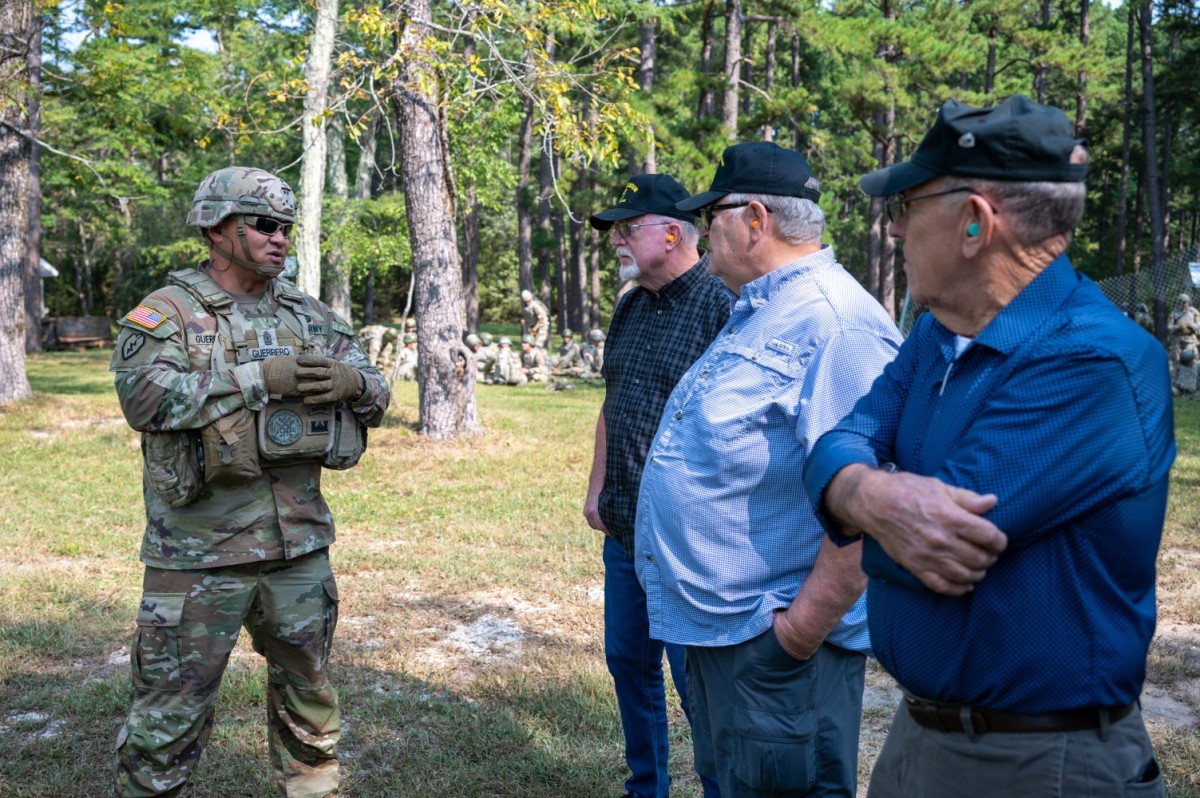 Vietnam-era combat engineers reunite at Fort Leonard Wood | Article ...