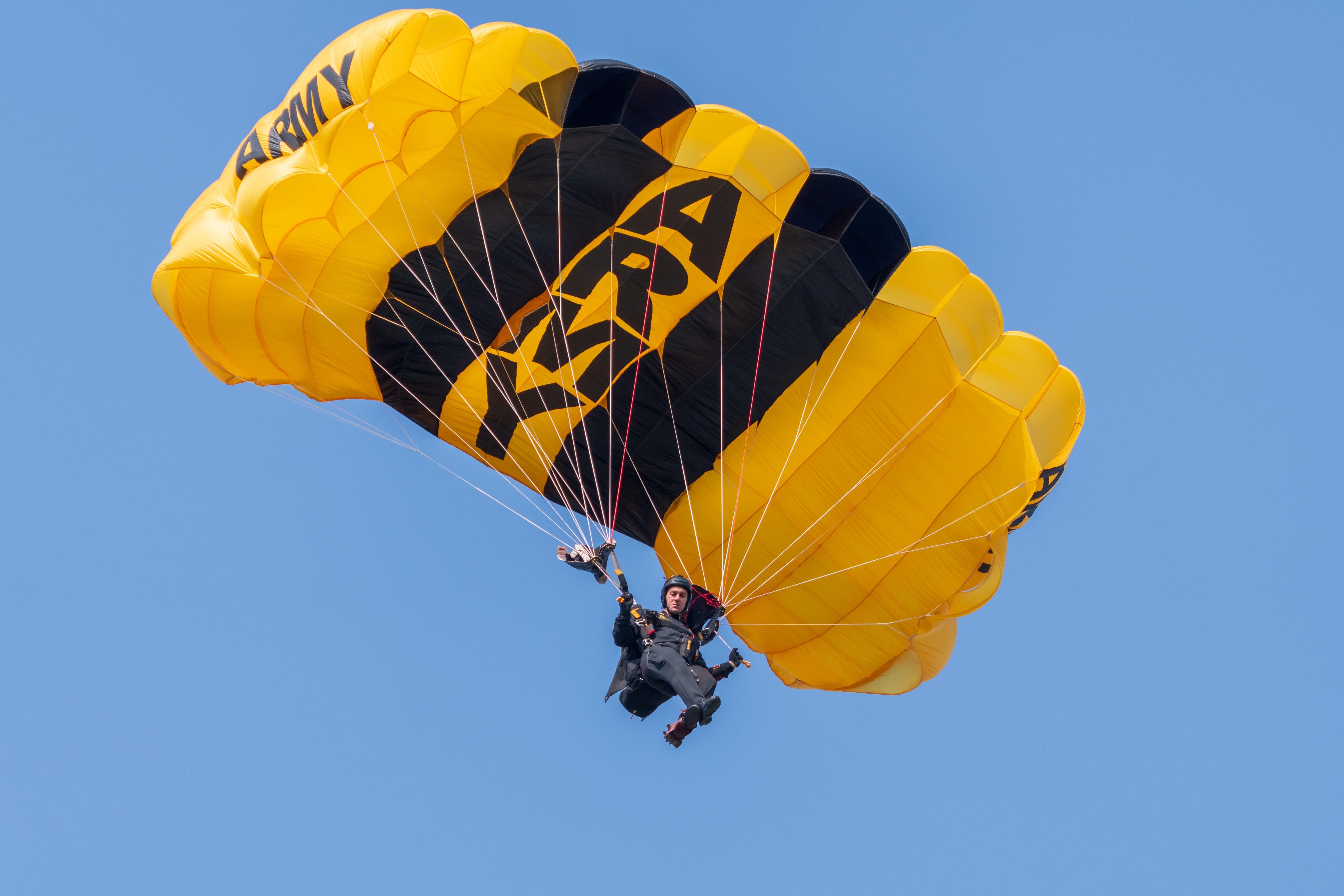 Staff Sgt. Austin Morton of the U.S. Army Parachute Team lands the Army parachute at the Airshow London on Sept. 14, 2024. The jump was part of several parachute jumps performed in London, Ontario.