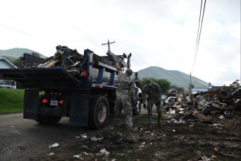 Tennessee Guardsmen Continue Supporting Helene Recovery Efforts