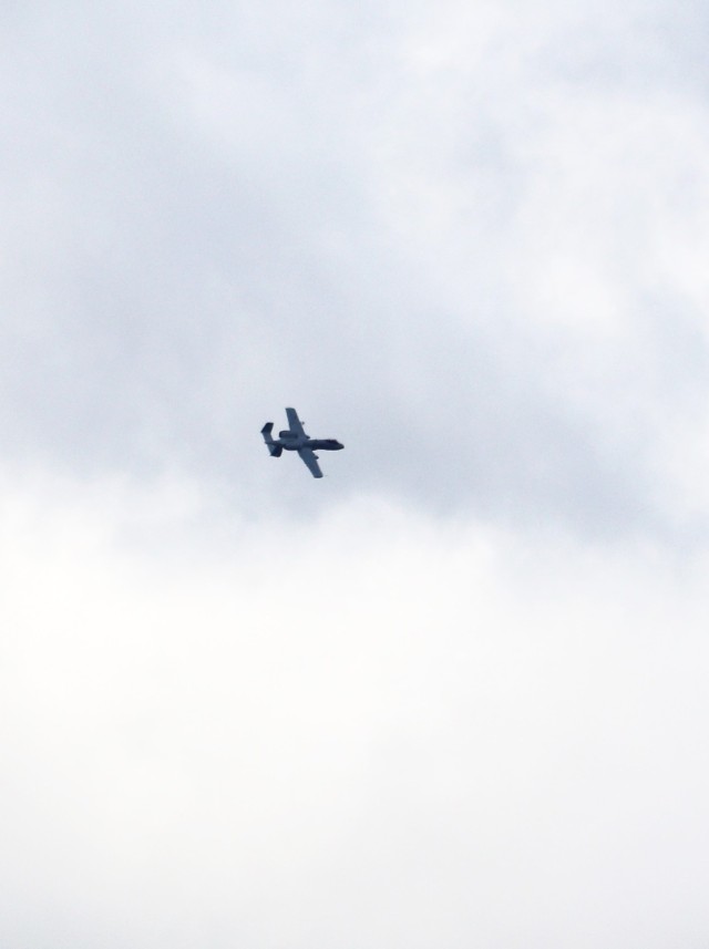 303rd Fighter Squadron A-10 pilots train in skies over Fort McCoy