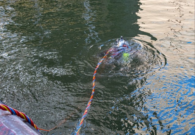 USACE Nashville District inspects Wilson Lock