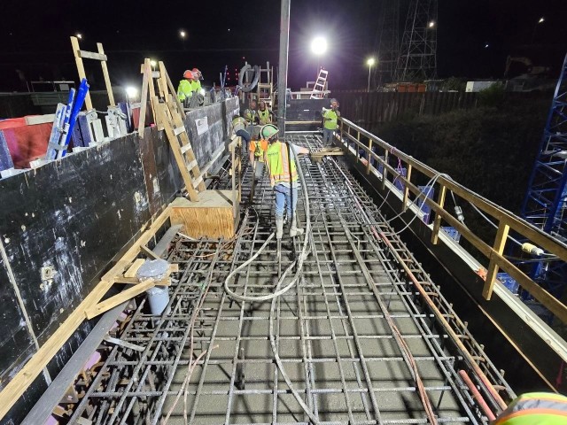 The Kentucky Lock Addition Project achieves the first monolith top-out milestone