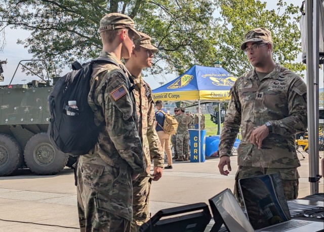SMDC teaches cadets about Army space