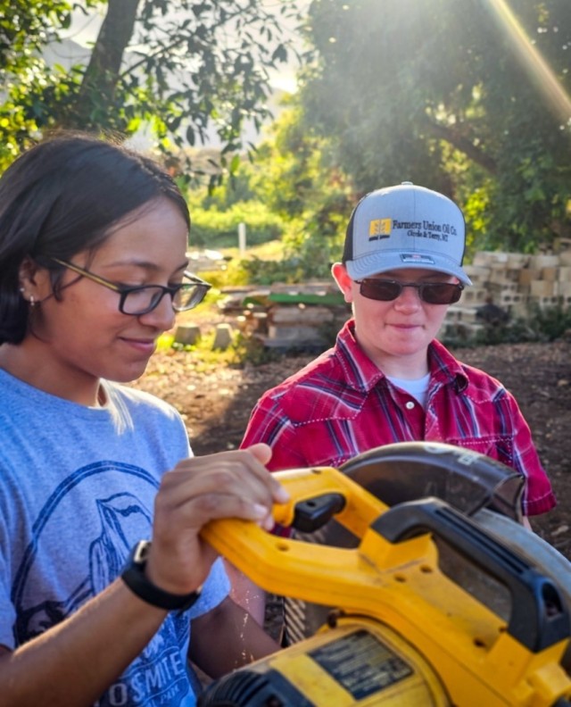 Army Partners with Local Agricultural Group to Support Community