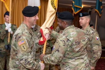 405th AFSB holds change of responsibility ceremony, welcomes new enlisted leader