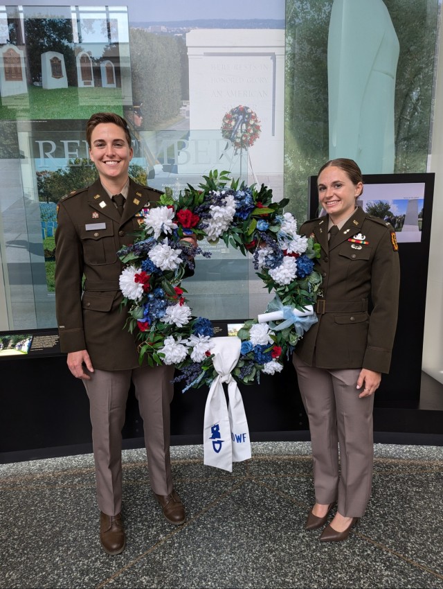 US Army Explosive Ordnance Disposal Officers Take Time to Honor Fallen EOD Heroes