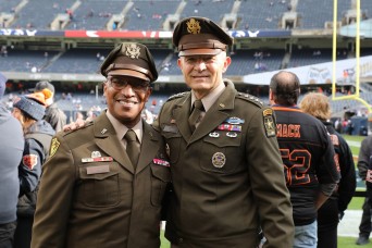 Veterans receive honor at Soldier Field during Chicago Bears ‘Salute to Service’ game