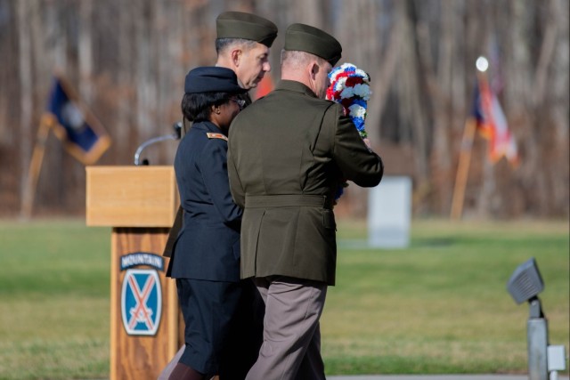 10th Mountain Division Honors Veteran&#39;s Day with Wreath Laying Ceremony