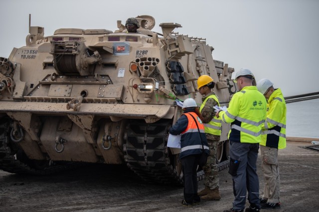 21st TSC and 839th Transportation Battalion project power through the Port of Setúbal 