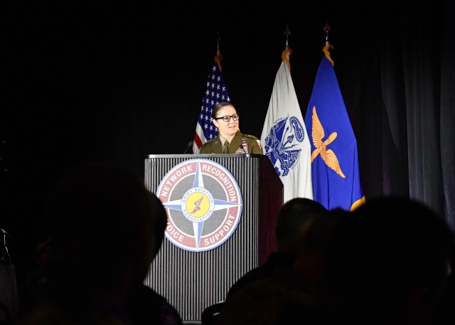 AMCOM commander talks technology, interoperability at aviation readiness conference