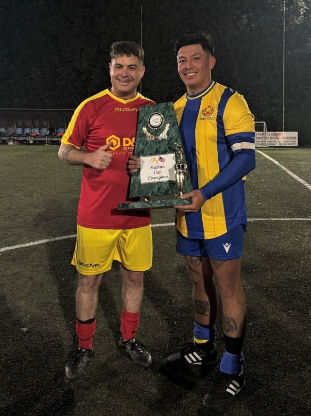 Soldiers from U.S. Army Garrison Italy won the Vatican Cup soccer match Nov. 20 against the Swiss Guard – the first time since 2019 that the American team won in Rome. In all, 17 Soldiers from Vicenza and two U.S. Air Force airmen from Camp...