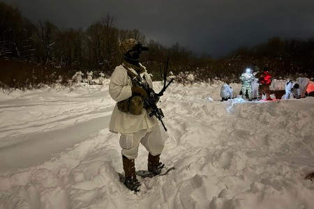 Commando Brigade Leaders Execute Cold Weather Training