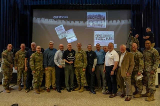Air Assault Symposium Highlights the Legacy of the 101st Airborne Division and Desert Storm Veterans