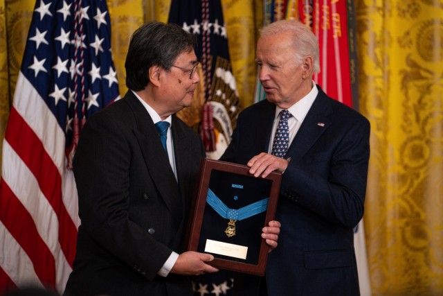 President Joe Biden presents the Medal of Honor for former U.S. Army Pfc. Wataru Nakamura to Gary Takashima, the nephew of Pfc. Nakamura, during a Medal of Honor ceremony at the White House, Jan. 3, 2025. Nakamura – one of seven U.S. Soldiers from the Korean and Vietnam Wars to receive the Medal of Honor at the White House today – was posthumously recognized and honored for his acts of heroism on May 18, 1951 that saved the lives of his comrades during enemy fire, and resulted in his death by an enemy grenade, near P’ungchon-in, Korea while serving with Company I, 3rd Battalion, 38th Infantry Regiment, 2nd Infantry Division. (U.S. Army photo by Henry Villarama)