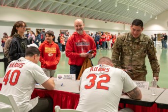 St. Louis Cardinals ‘make memories’ at Fort Leonard Wood