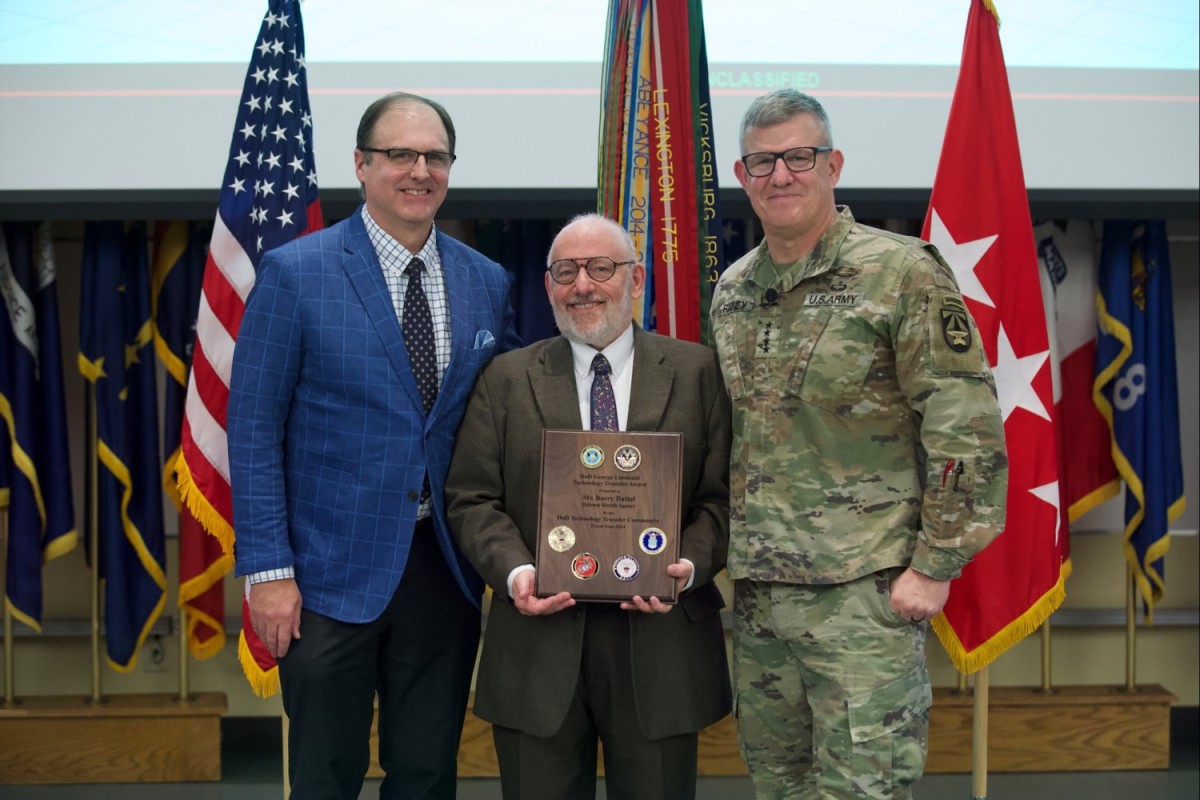 Revolutionizing Military Medicine: Datlof Honored with DOD Award for Technology Transfer Excellence