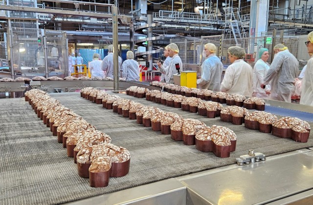 LRC Italy tours confectionary art manufacturing giant during leadership development visit