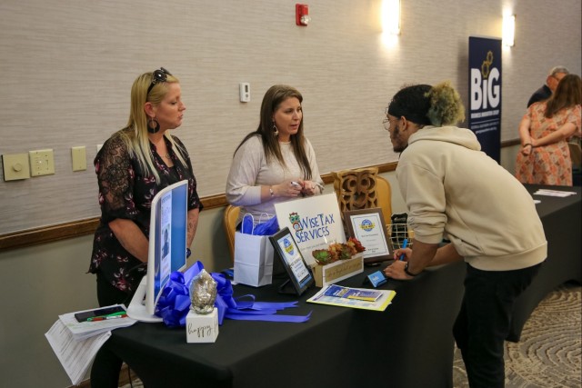 From base to business: Fort Stewart&#39;s Operation Startup fuels entrepreneurs