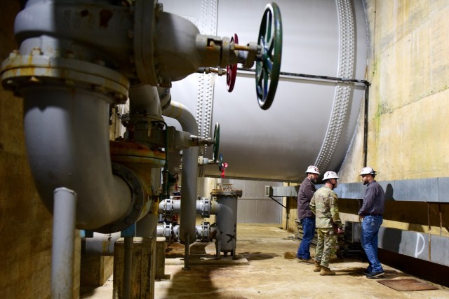 Chris Marlow (Left), U.S. Army Corps of Engineers Nashville District's Power Project manager in Eastern Kentucky, and Anthony Watters, maintenance supervisor of Wolf Creek Dam and Laurel River Dam Power Plants, accompany USACE Command Sgt. Maj....