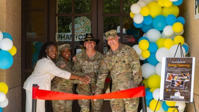 Leaders from Fort Cavazos cut the ribbon at the grand opening of the Phantom Centralized HUB, a modern dining facility that includes Phantom Fresh, Culinary Outpost Food Trucks, and an installation meal preparation service, July 15, 2024, at...