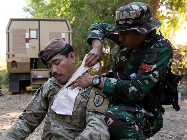 Medical Advisor SFC Rench Simangam works with the Indonesian Land Forces on medical tactics during conflict