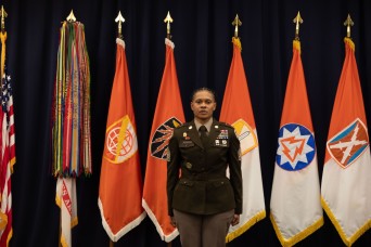 7th Signal Command (Theater) holds change of responsibility ceremony