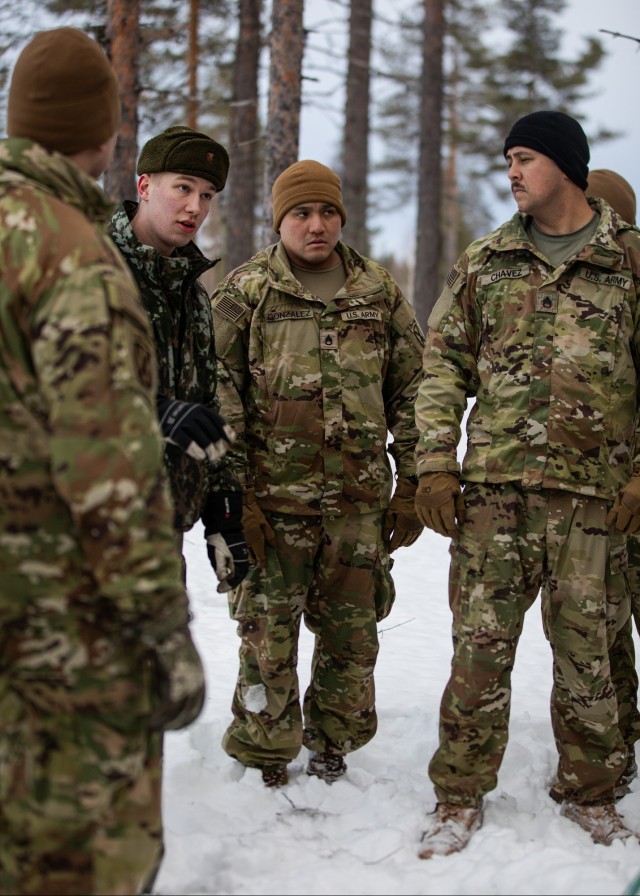 10th Mountain, 11th Airborne Division, Canadian Soldiers Train on Finnish Tents