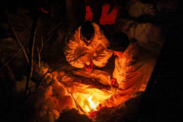 41st Field Artillery Brigade construct ice shelters in the arctic during Joint Viking 25 in Norway