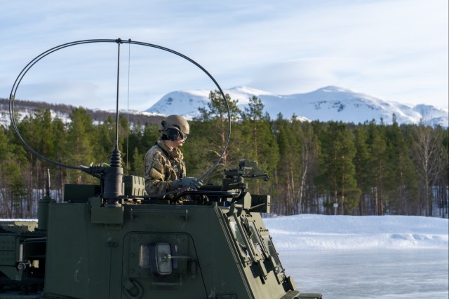 41st Field Artillery Brigade conducts arctic drivers training during Joint Viking 25 in Norway