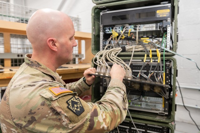 Local soldiers receive mission-critical training at Tobyhanna Army Depot