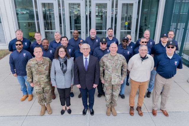 Members of CECOM’s senior leadership greeted Systems Technical Representatives from around the world during their recent training session at Aberdeen Proving Ground, Maryland.