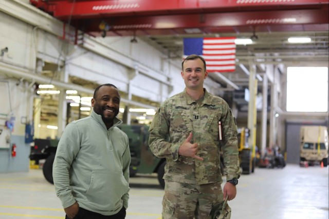 402nd AFSB’s employee named AMC/ASC employee of quarter