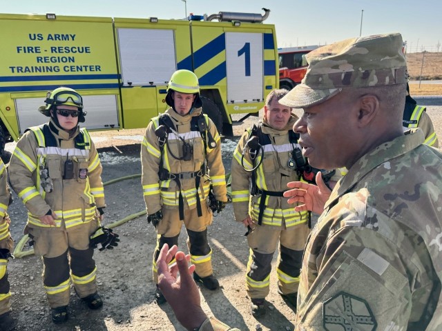 IMCOM Deputy Commanding General Visits U.S. Army Garrison Ansbach