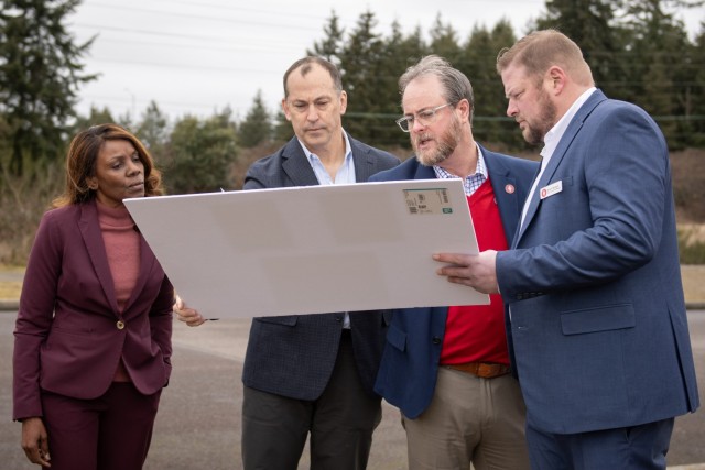 Top Army housing official visits JBLM