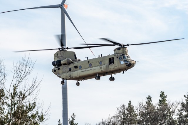 1st Battalion, 214th Aviation Regiment conducts aerial gunnery at exercise Lethal Cougar