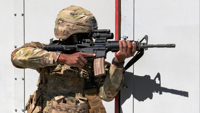 Bliss BOSS Soldiers ‘get down’ for Special Operations training