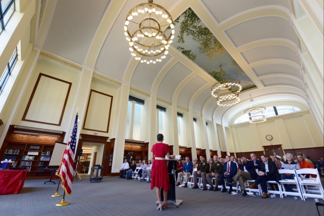 Nashville District executive officer culminates career as Soldier and civil servant