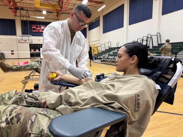 First of 3 JBLM blood drives brings in 113 donors